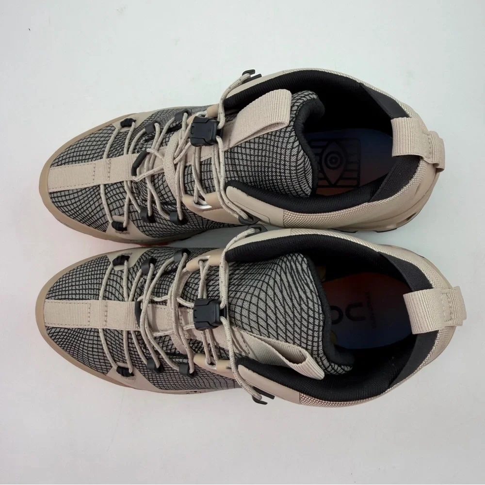 On Running Women’s Cloudtrax Sensa - SZ 7.5 - Sand/Flame Hiking Boots Sneakers - Picture 6 of 14